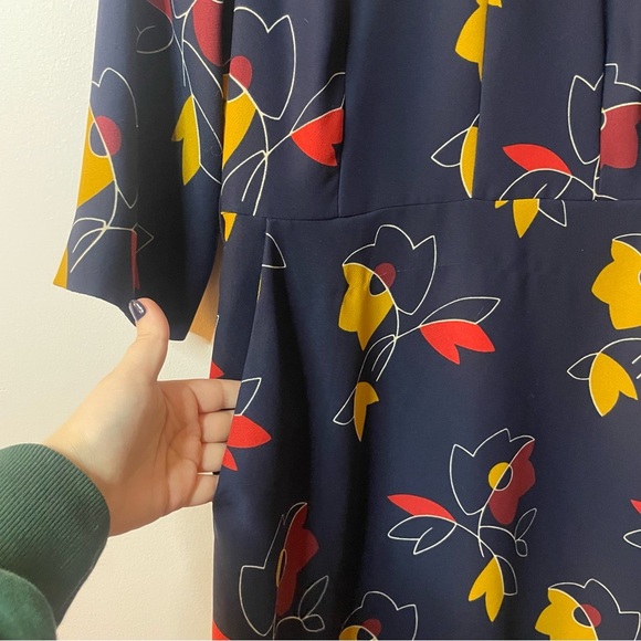 Hobbs Lyla Floral Print Dress - Picture 6 of 8